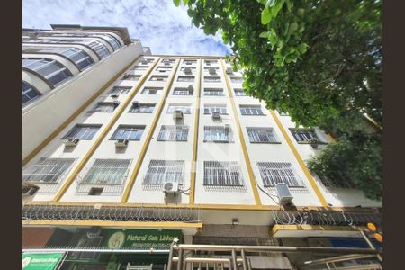 Fachada de apartamento para alugar com 2 quartos, 75m² em Maracanã, Rio de Janeiro