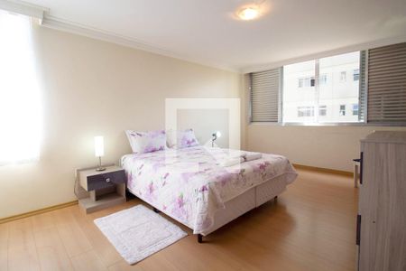 Suíte de apartamento para alugar com 4 quartos, 216m² em Pinheiros, São Paulo