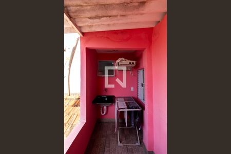 Casa à venda com 60m², 2 quartos e 2 vagas Casa à venda com 60m², 2 quartos e 2 vagasVaranda e Área de Serviço