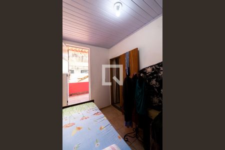 Casa à venda com 60m², 2 quartos e 2 vagas Casa à venda com 60m², 2 quartos e 2 vagasQuarto