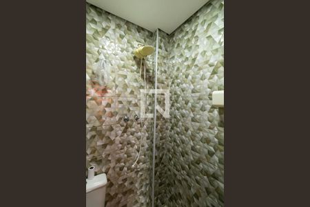 Casa à venda com 60m², 2 quartos e 2 vagas Casa à venda com 60m², 2 quartos e 2 vagasBanheiro de Serviço