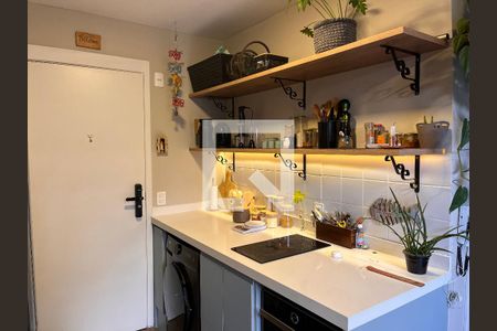 Sala e Cozinha integrada de apartamento para alugar com 1 quarto, 36m² em Água Branca, São Paulo