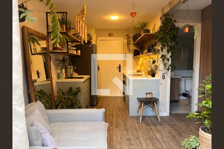 Sala e Cozinha integrada de apartamento para alugar com 1 quarto, 36m² em Água Branca, São Paulo