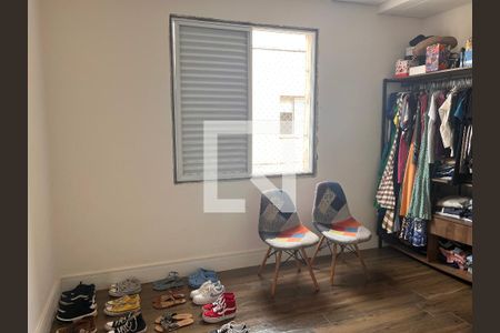 Apartamento à venda com 120m², 3 quartos e 1 vagaQuarto 02 