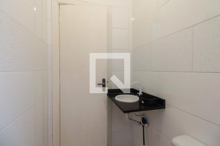 Casa à venda com 400m², 4 quartos e 6 vagasEdícula - Banheiro