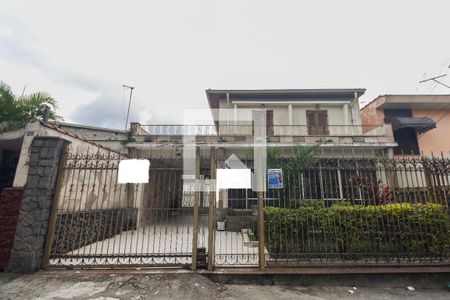 Casa à venda com 400m², 4 quartos e 6 vagasFachada