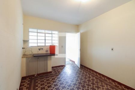 Casa à venda com 400m², 4 quartos e 6 vagasEdícula - Sala e Cozinha