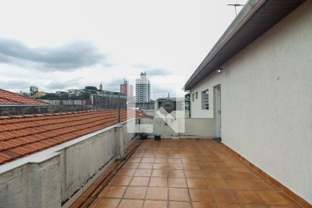 Casa à venda com 400m², 4 quartos e 6 vagasVaranda Quarto 1 e Quarto 2