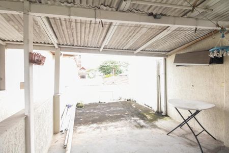 Casa à venda com 400m², 4 quartos e 6 vagasEdícula - Quintal e Churrasqueira