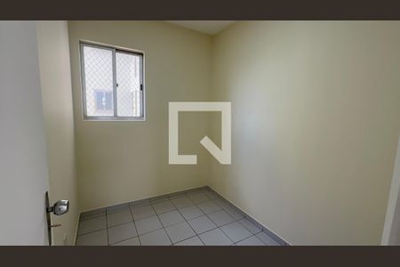 Quarto 3 de apartamento para alugar com 3 quartos, 65m² em Setor Bela Vista, Goiânia