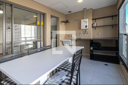 sacada com área de serviço e churrasqueira_3 de apartamento para alugar com 1 quarto, 40m² em Liberdade, São Paulo