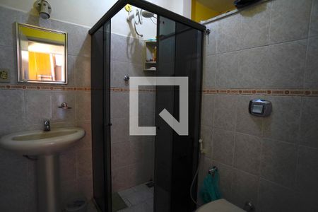 Banheiro de apartamento para alugar com 1 quarto, 44m² em Centro, Niterói