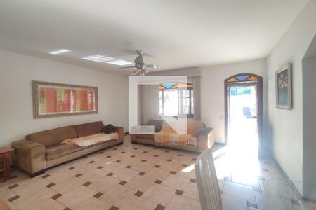 1ª Pav - Sala de casa de condomínio à venda com 3 quartos, 241m² em Taquara, Rio de Janeiro