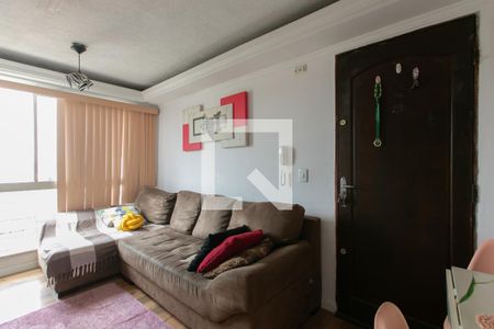 Sala de apartamento para alugar com 2 quartos, 54m² em Conjunto Residencial José Bonifácio, São Paulo