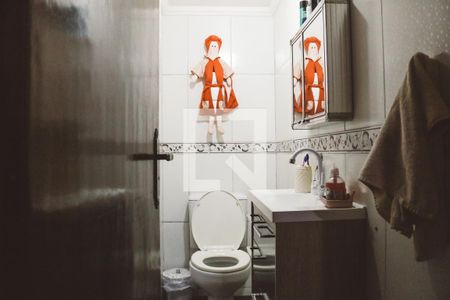 Casa à venda com 140m², 3 quartos e 1 vagaBanheiro