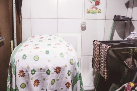 Casa à venda com 140m², 3 quartos e 1 vagaÁrea de Serviço