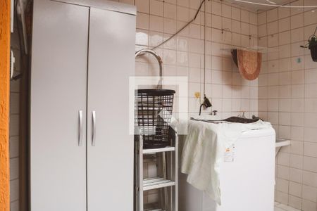 Casa à venda com 140m², 3 quartos e 1 vagaÁrea de Serviço