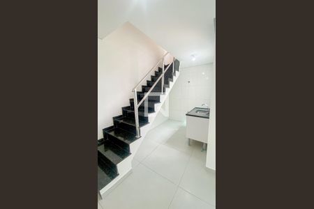 Apartamento para alugar com 79m², 2 quartos e 1 vaga Apartamento para alugar com 79m², 2 quartos e 1 vagaCozinha