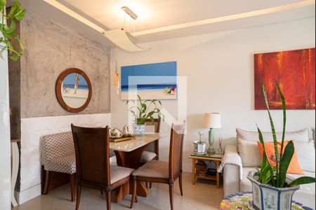 Sala de apartamento à venda com 2 quartos, 58m² em Consolação, São Paulo