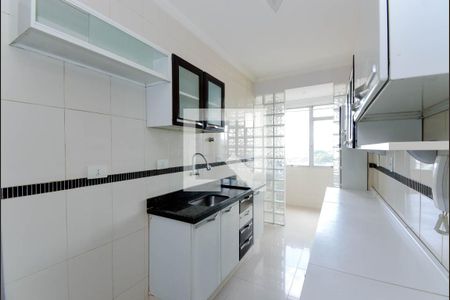 Apartamento à venda com 58m², 2 quartos e 1 vagaCozinha