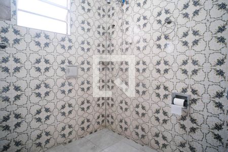 Casa à venda com 500m², 3 quartos e 3 vagasBanheiro do quarto 2