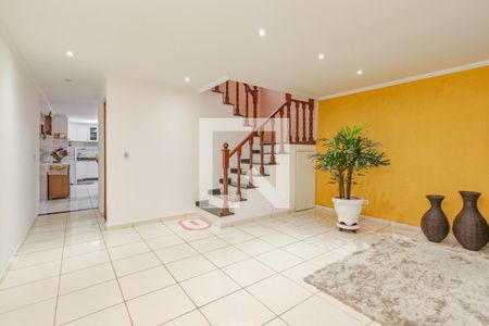 Sala de casa para alugar com 4 quartos, 250m² em Jardim Germânia, São Paulo