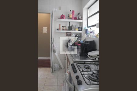 Apartamento à venda com 83m², 2 quartos e 1 vagaCozinha