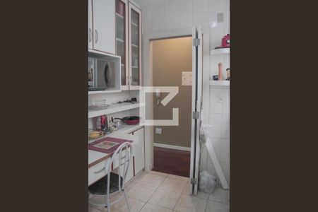 Apartamento à venda com 83m², 2 quartos e 1 vagaCozinha