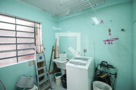 Casa à venda com 155m², 3 quartos e 2 vagasÁrea de serviço 