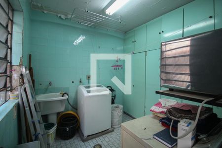 Casa à venda com 155m², 3 quartos e 2 vagasÁrea de serviço 