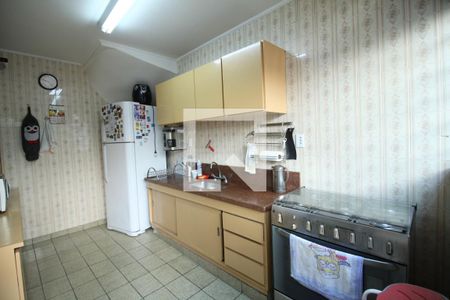 Casa à venda com 155m², 3 quartos e 2 vagasCozinha