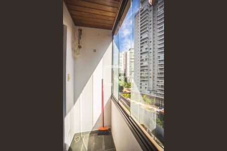 Varanda de apartamento para alugar com 2 quartos, 50m² em Chácara Inglesa, São Paulo