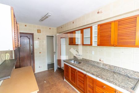 Apartamento para alugar com 245m², 4 quartos e 2 vagasCozinha