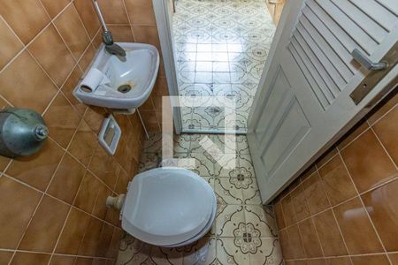 Apartamento para alugar com 245m², 4 quartos e 2 vagasBanheiro de serviço