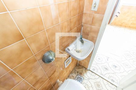 Apartamento para alugar com 245m², 4 quartos e 2 vagasBanheiro de serviço