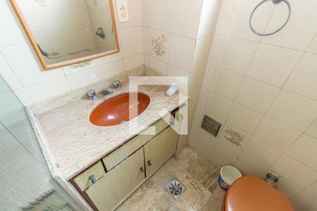 Apartamento para alugar com 245m², 4 quartos e 2 vagasBanheiro