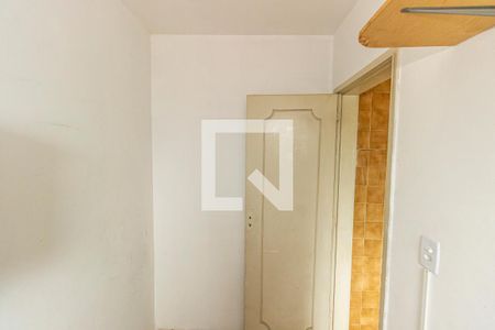 Apartamento para alugar com 245m², 4 quartos e 2 vagasQuarto de Serviço