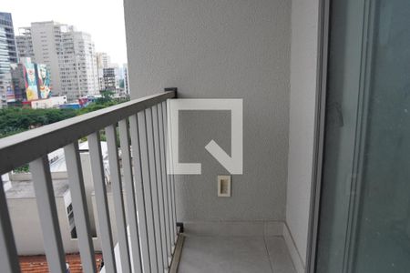 Varanda de kitnet/studio à venda com 1 quarto, 27m² em Pinheiros, São Paulo