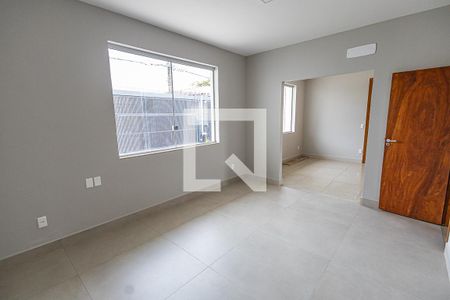 Sala 2 de casa para alugar com 2 quartos, 245m² em Alípio de Melo, Belo Horizonte