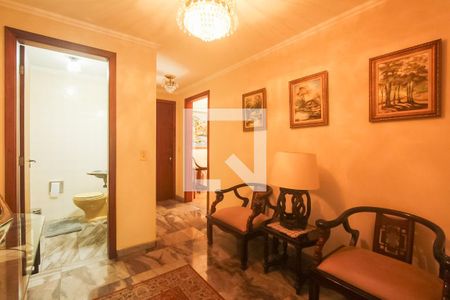 Hall de apartamento à venda com 3 quartos, 174m² em São João, Porto Alegre