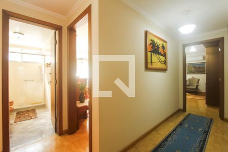 Apartamento à venda com 174m², 3 quartos e 2 vagasCorredor quartos