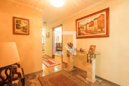 Hall de apartamento à venda com 3 quartos, 174m² em São João, Porto Alegre