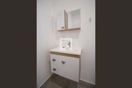 Apartamento para alugar com 99m², 2 quartos e sem vaga Apartamento para alugar com 99m², 2 quartos e sem vagaBanheiro