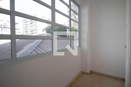 Apartamento para alugar com 99m², 2 quartos e sem vaga Apartamento para alugar com 99m², 2 quartos e sem vagaVaranda