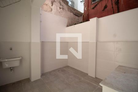 Apartamento para alugar com 99m², 2 quartos e sem vaga Apartamento para alugar com 99m², 2 quartos e sem vagaÁrea de serviço
