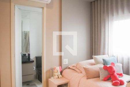 Apartamento à venda com 160m², 5 quartos e 2 vagasSuíte 1