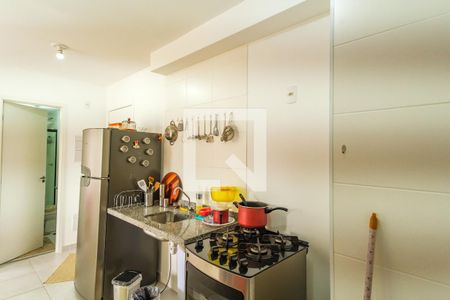 Apartamento à venda com 38m², 2 quartos e 1 vagaCozinha e Área de Serviço