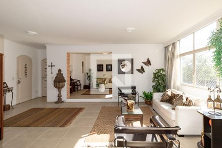 Sala de apartamento para alugar com 4 quartos, 214m² em Itaim Bibi, São Paulo