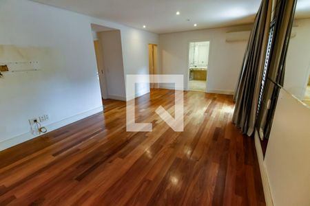 Apartamento à venda com 390m², 6 quartos e 4 vagasSuíte 4