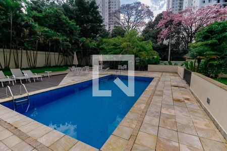 Apartamento à venda com 390m², 6 quartos e 4 vagasÁrea comum - Piscina